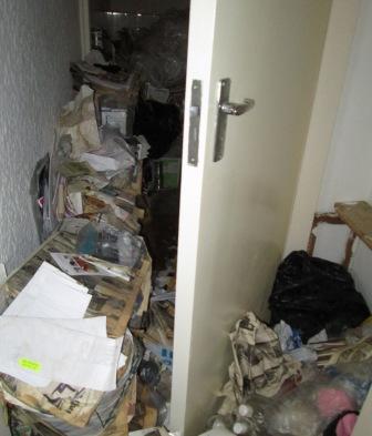 Hoarding Hoarding